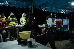 BIB: 
                            <button type="button" onclick="openModal(28154354)" class="btn btn-primary btn-sm float-right btn-popup" data-toggle="modal" data-target=".modal-high-quality">
                        <i class="fas fa-shopping-cart"></i> Add to Cart
                    </button>
                                            <button type="button" onclick="isThisMe(28154354, true)" class="btn btn-success btn-sm float-right btn-popup btn-isme hidden" data-toggle="tooltip" data-placement="bottom" title="นี่คือรูปของคุณใช่ไหม คลิกที่นี่เพื่อเอาเข้าอัลบั้ม">
                        <i class="fas fa-plus"></i> Add to album
                    </button>
                    <button type="button" onclick="isThisMe(28154354, false)" class="btn btn-warning btn-sm float-right btn-popup btn-isnotme hidden">
                        <i class="fas fa-ban"></i> Remove from album
                    </button>